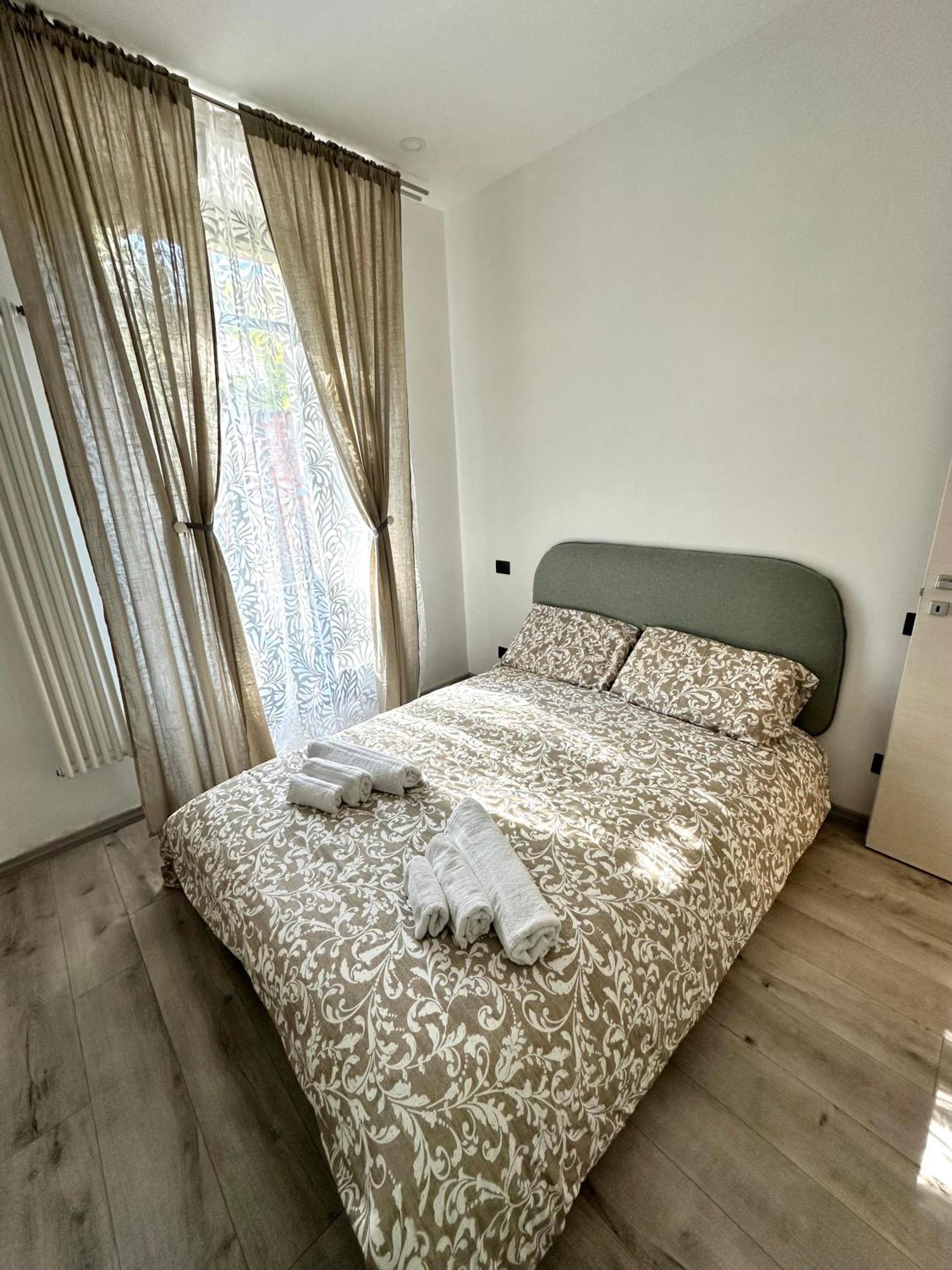 Casa Chiarina - Centro Citta Apartment Turin Bagian luar foto