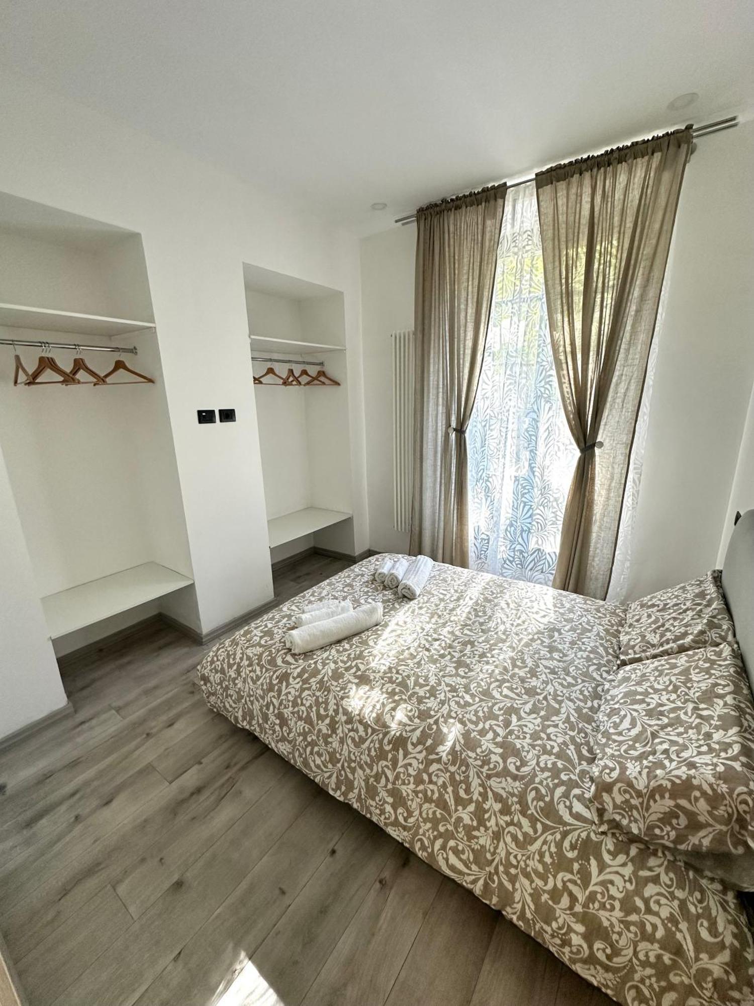 Casa Chiarina - Centro Citta Apartment Turin Bagian luar foto
